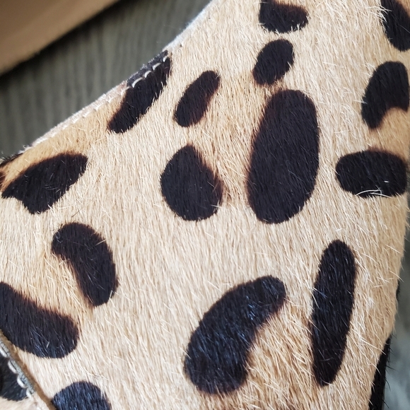 Steve madden fur leopard print studded stilettos. Size  8 - Picture 8 of 14